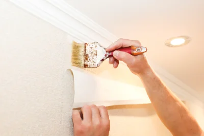 Pose de papier peint à Briod — revêtements muraux et toiles de verre